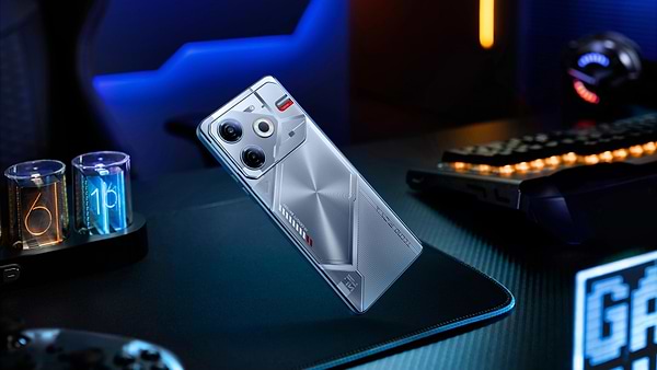 Фото - Смартфон Tecno Pova 6 Neo 8/128Gb Starry Silver (LI6)