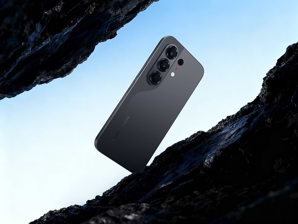 Фото - Смартфон Tecno Camon 50 12/256Gb Moonshadow Black (CN5)