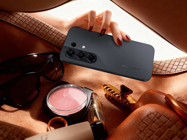 Фото - Смартфон Tecno Camon 50 12/256Gb Moonshadow Black (CN5)