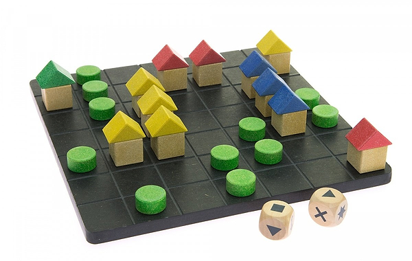 Фото - Настільна гра (5-7 років) goki План Б (56843)