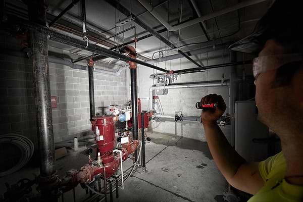 Фото - Фонарь Milwaukee ML-LED (4933464825)