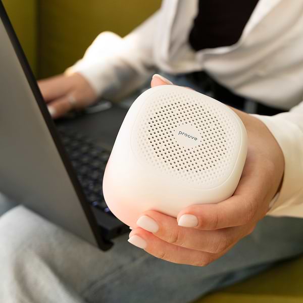 Фото - Портативна акустика Proove Velvet 3W Pink (PDVE050010017)