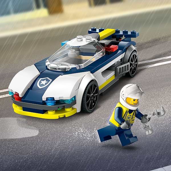 Фото - Конструктор LEGO City Переслідування маслкара на поліцейському автомобілі (60415)