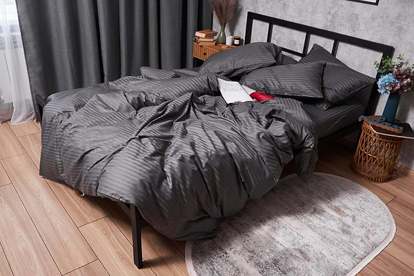 Фото - Комплект постельного белья Moon&Star Satin Stripe Stripe Black 160х220х2 нав. 4х50х70 (MS-820003708)