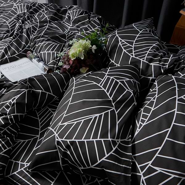 Фото - Комплект постільної білизни Moon&Star Satin Elit Minimal Chic 143х210 нав. 2х70х70 (MS-820008452)