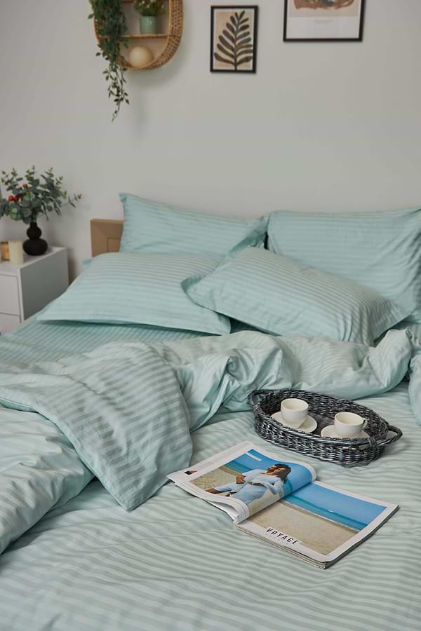 Фото - Комплект постельного белья Moon&Star 160х220 наволочки 4х50х70 Stripe Mint Satin Stripe (MS-820000613)