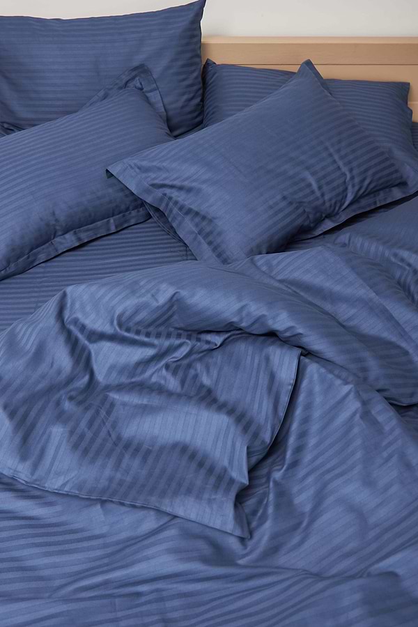 Фото - Комплект постільної білизни Moon&Star 160х220 наволочки 2х40х60 Delfi Blue Satin Stripe (MS-820000510)