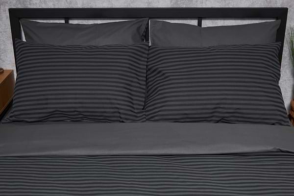 Фото - Комплект постільної білизни Moon&Star 160х220 наволочки 2х40х60 Gray Stripe&Black Бязь Gold Люкс (MS-820001064)