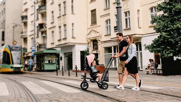 Фото - Трёхколёсный велосипед Lionelo Tris Candy Rose