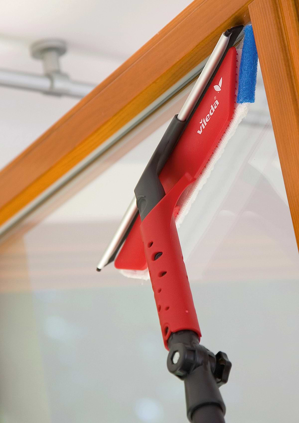 Фото - Щітка для миття скла Vileda 2в1 (5010121002390)