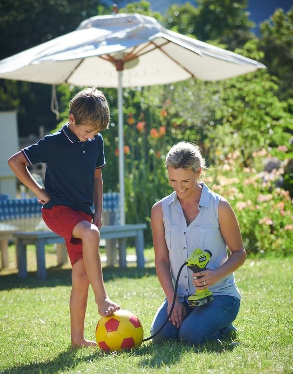 Фото - Автокомпрессор Ryobi ONE+ R18PI-0 18В (5133003931)