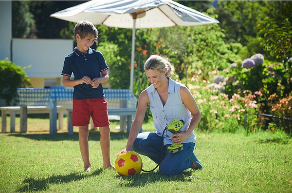 Фото - Автокомпрессор Ryobi ONE+ R18PI-0 18В (5133003931)