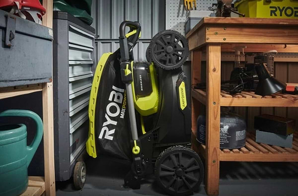 Фото - Газонокосарка акумуляторна Ryobi Max Power RY36LMX46A-150 36В (5133004914)