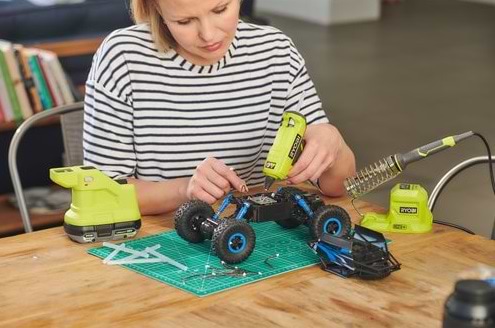 Фото - Клейовий пістолет Ryobi ONE+ RGLM18-0