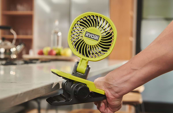 Фото - Вентилятор портативний Ryobi USB Lithium RCF4-0 без АКБ та ЗП (5133006130)