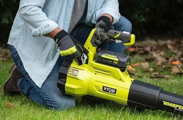 Фото - Повітродувка акумуляторна Ryobi Max Power RY36BLXA-140P 36В (5133005418)