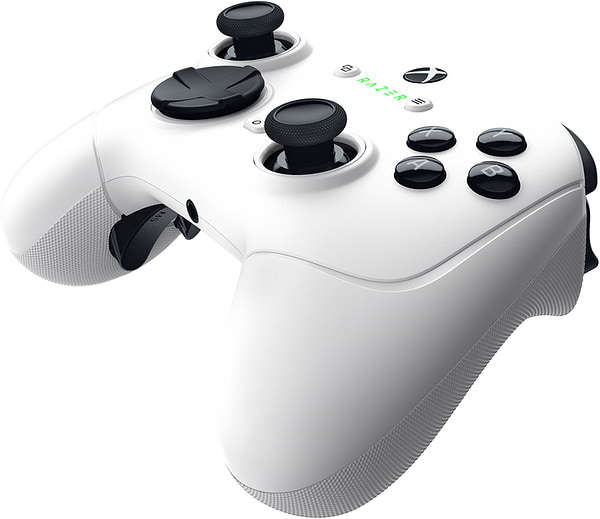 Фото - Геймпад Razer Wolverine V3 PRO, White (RZ06-05200200-R3M1)