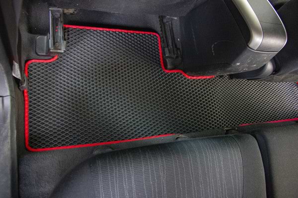 Фото - EVA коврики в салон авто EVAtech для Auris Hybrid (E150) 5-doors Toyota 2009-2012 1 поколение Htb EU TY33851ZV3TL2RBB