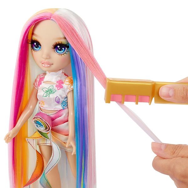 Фото - Коллекционная кукла Rainbow High серии Мелки для волос и стиль – АМАЯ (526780)