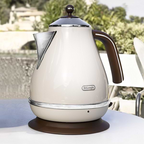 Фото - Электрический чайник Delonghi KBOV2001.BG