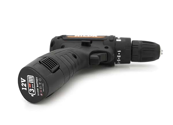 Фото - Шуруповерт Hilda 31818