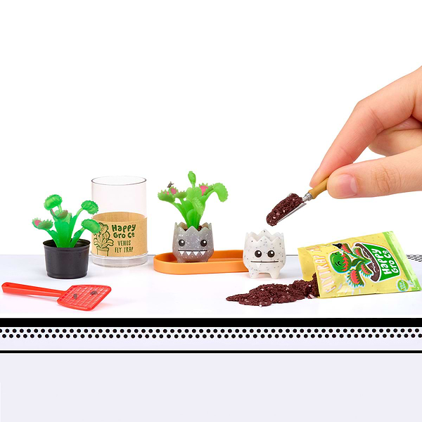 Фото - Набор игровых фигурок MGA's Miniverse Nature 3 - СОЗДАЙ МИР ПРИРОДЫ в ассортименте (546962)