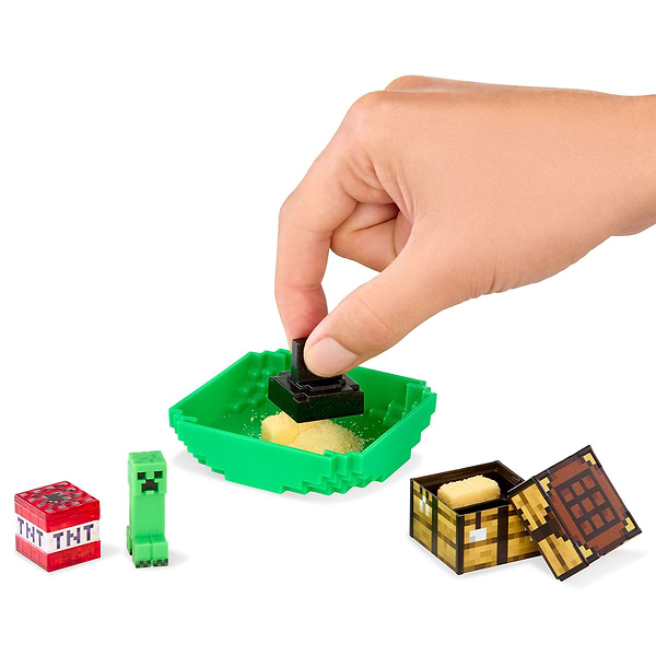 Фото - Колекційна фігурка MGA's Miniverse Mini Minecraft - СТВОРАЙ ПІКСЕЛЬНИЙ ПРИГОД в асортименті (557272)