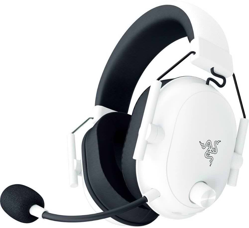 Гарнитура беспроводная игровая Razer Blackshark V2 HyperSpeed Wireless White (RZ04-04960200-R3M1) - Фото 1