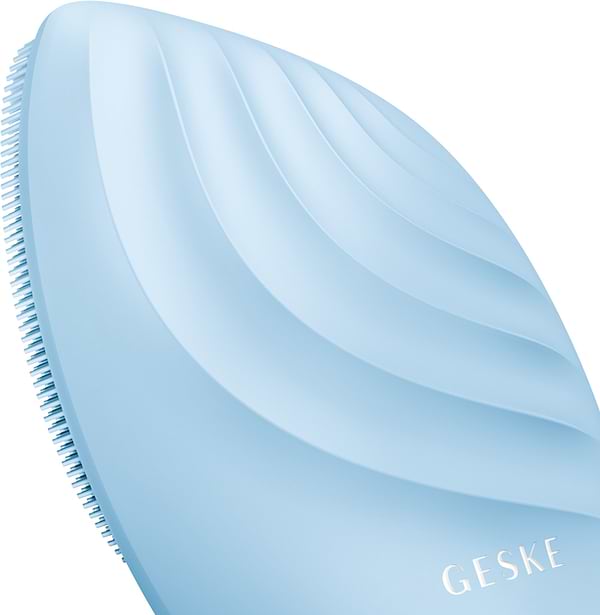 Фото - Щітка для чищення обличчя GESKE Sonic Facial Brush 5 в 1 аквамарин (GK000010AQ01)