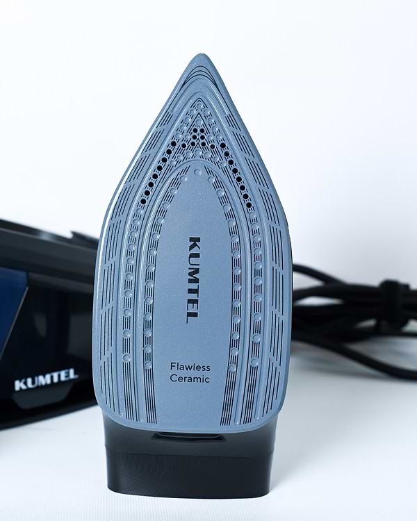 Фото - Утюг с парогенератором Kumtel HSS-01 BLUE