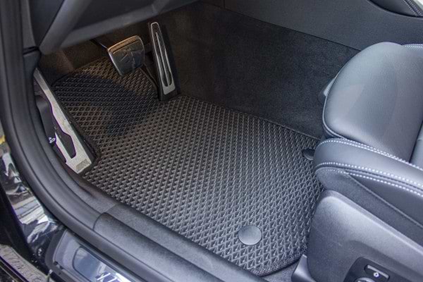 Фото - EVA килимки в салон авто EVAtech для 4 Series (G22) BMW 2020 2 покоління Coupe EU (BM43456CB5BW4RBB)