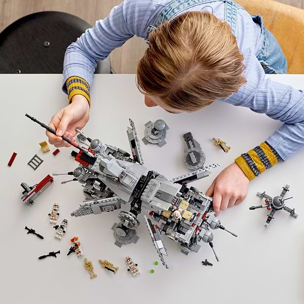 Фото - Конструктор LEGO Star Wars TM Крокохід AT-TE™ (75337)