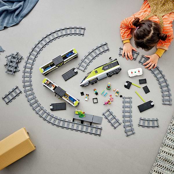 Фото - Конструктор LEGO City Trains Пасажирський потяг-експрес (60337)