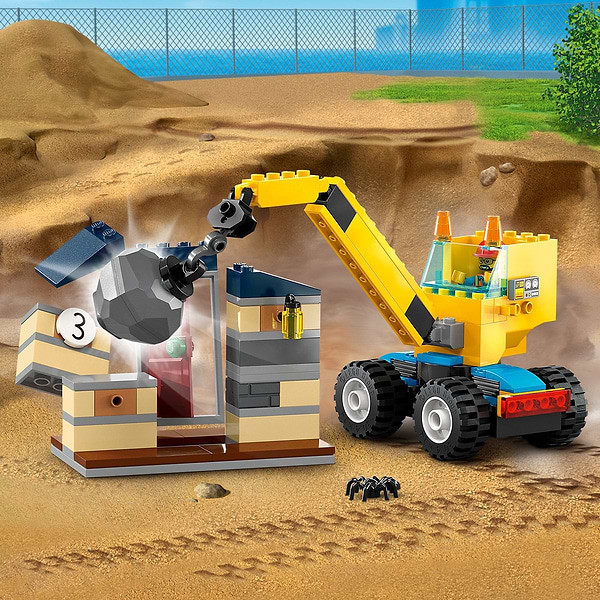 Фото - Конструктор LEGO City Будівельна вантажівка й кулястий кран-таран (60391)