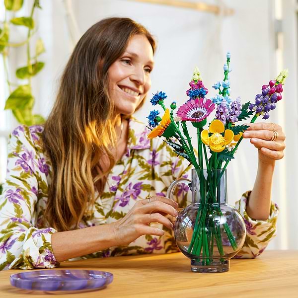 Фото -  LEGO Botanicals Букет польових квітів (10313)