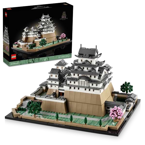 Фото - Конструктор LEGO Architecture Замок Химедзи (21060)