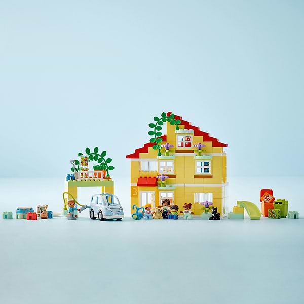 Фото - Конструктор LEGO DUPLO® Семейный дом 3 в 1 (10994)