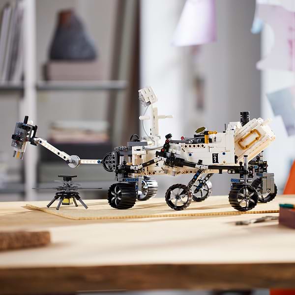 Фото - Конструктор LEGO Technic Миссия NASA Марсоход «Персеверанс» (42158)