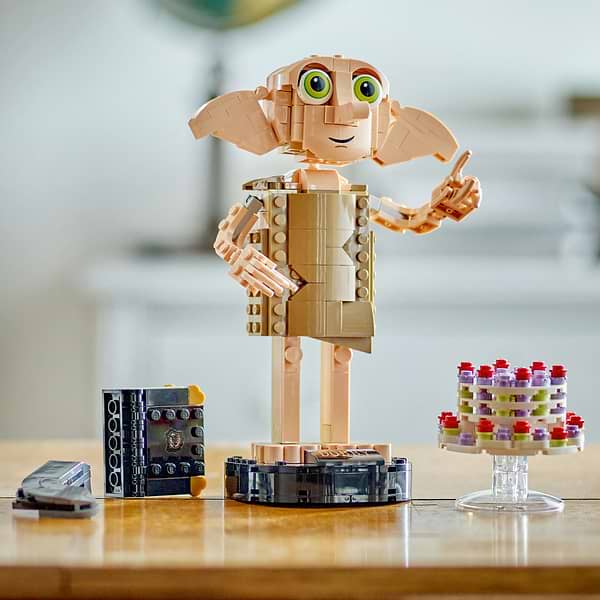Фото - Уцінка - Конструктор LEGO Harry Potter Добі, домашній ельф (76421)