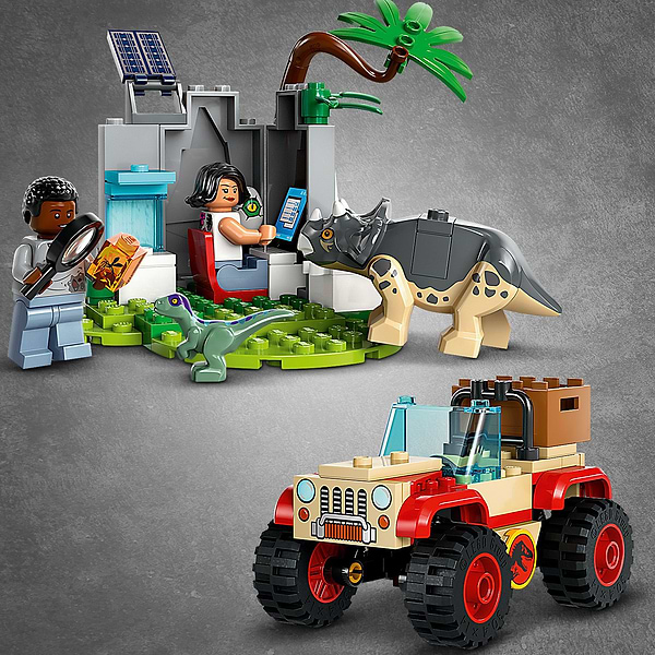 Фото - Конструктор LEGO Jurassic World Центр спасения малышей динозавров (76963)