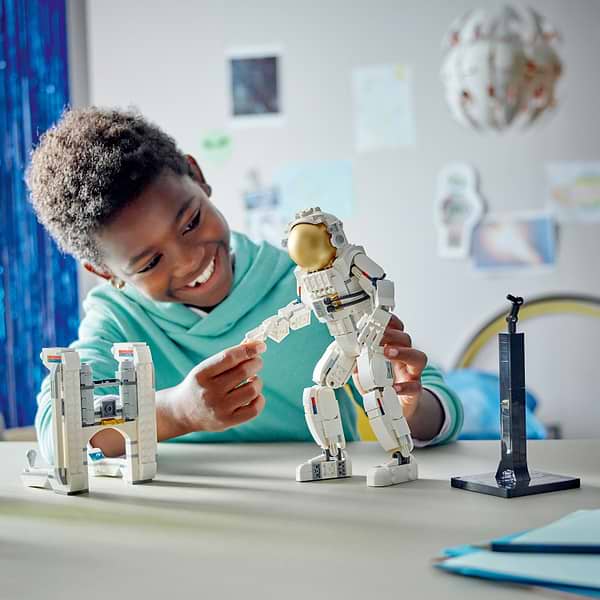 Фото - Конструктор LEGO Creator Космонавт (31152)