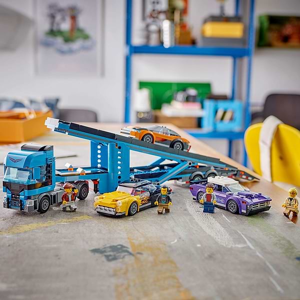 Фото - Конструктор LEGO City Грузовик-транспортер со спортивными авто (60408)
