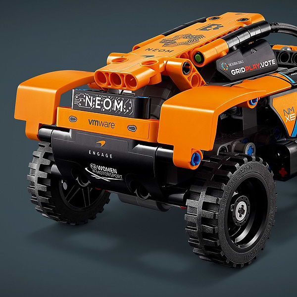 Фото - Конструктор LEGO Technic Автомобиль для гонки NEOM McLaren Extreme E (42166)