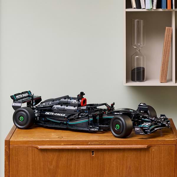 Фото - Конструктор LEGO TECHNIC Mercedes-AMG F1 W14 E Performance (42171)
