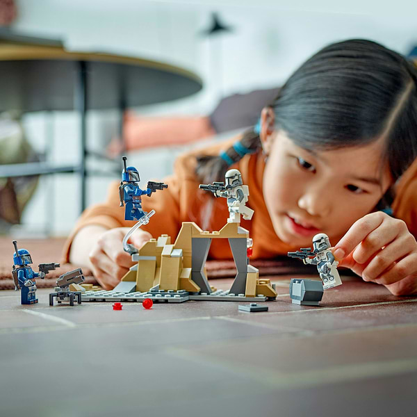 Фото - Конструктор LEGO Star Wars™ Бойовий комплект «Засідка на Мандалорі» (75373)
