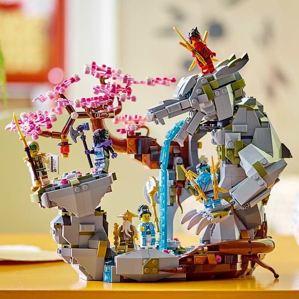 Фото - Конструктор LEGO NINJAGO Храм камня дракона (71819)