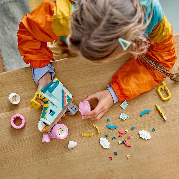 Фото - Конструктор LEGO Creator Ретро ролики (31148)