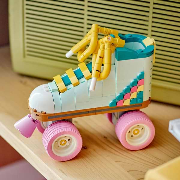 Фото - Конструктор LEGO Creator Ретро ролики (31148)