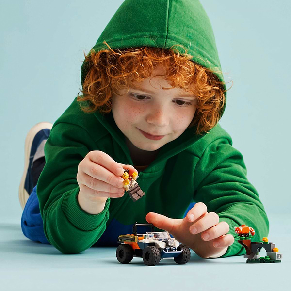 Фото - Конструктор LEGO City Квадроцикл для дослідження джунглів «Місія Червоної панди» (60424)