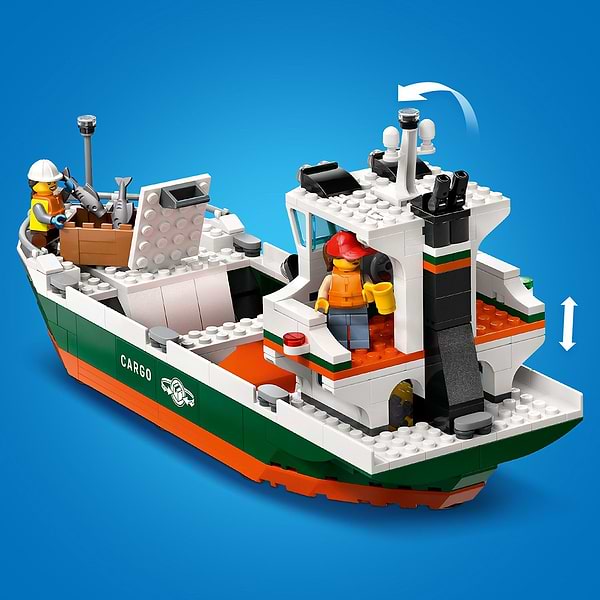 Фото - Конструктор LEGO City Морська гавань із вантажним судном (60422)